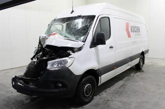 damaged commercial vehicles Mercedes Sprinter  2021/2