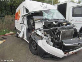 uszkodzony samochody osobowe MAN TGE Van 2021 2.0 TDI Bestel  Diesel 1.968cc 103kW (140pk) FWD 2021/4