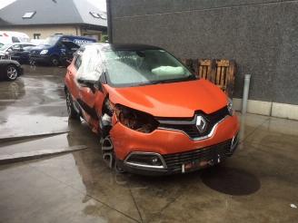 škoda dodávky Renault Captur 900cc benzine 2014/1