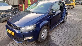 disassembly commercial vehicles Volkswagen Polo 6R 2011 1.2 TDI CFW MZN Blauw LD5Q onderdelen 2011/8