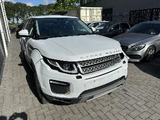 Salvage car Land Rover Range Rover Evoque 2.0 HSE FACELIFT / PANORAMA / LED 2017/9