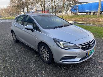 Coche accidentado Opel Astra 1.0 Online Edition 2018 NAVI! 88.000 KM NAP! 2018/5
