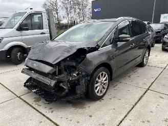 danneggiata veicoli commerciali Ford S-Max 1.5 Titanium 7p -NAVI-PDC-LMV 2017/6