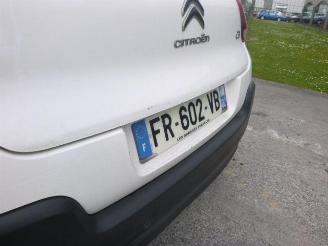 Citroën C3 1.2 picture 12