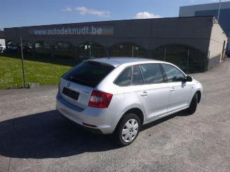 voitures voitures particulières Skoda Rapid 1.6 TDI AMBITION VAN 2014/7