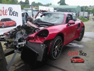 Voiture accidenté Porsche 911  2017/6