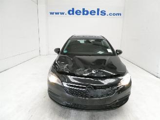 Avarii autoturisme Opel Astra 1.4 EDITION 2016/12