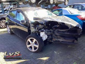uszkodzony samochody osobowe Volvo V-40 V40 (MV), Hatchback 5-drs, 2012 / 2019 2.0 D2 16V 2018/10