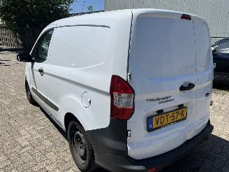 Ford Transit Courier Van 1.5 TDCI picture 6